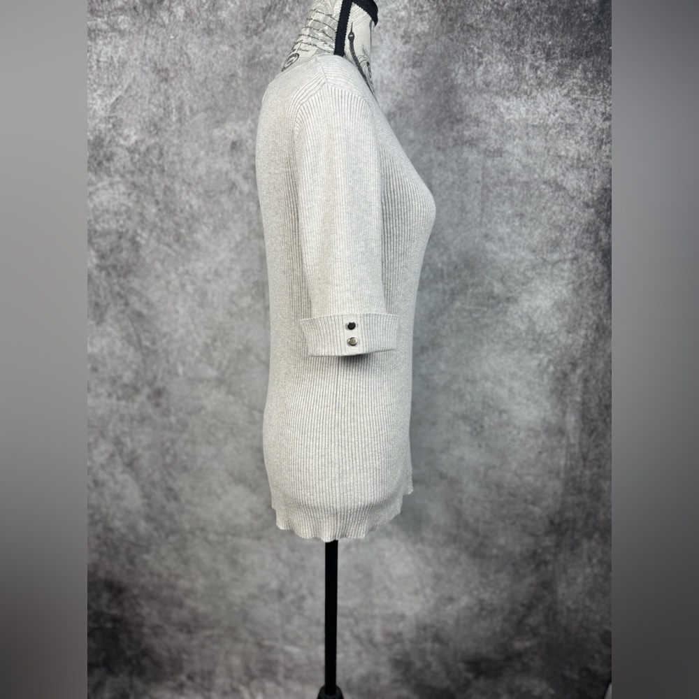 Liz Claiborne Minimalist Beige Ribbed Knit Top Casual Work W buttons Size Large - Picture 6 of 9